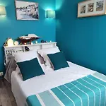 Сasa de vacaciones Maison De à L'ayguade Classée 3 étoiles, Climatisée,3mn à Pied Et Restos ,5mn Aéroport, 10mn Gare Hyères