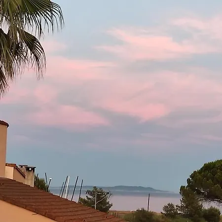 Holiday home Maison De A L'ayguade Classee 3 Etoiles, Climatisee,3mn A Pied Et Restos ,5mn Aeroport, 10mn Gare *