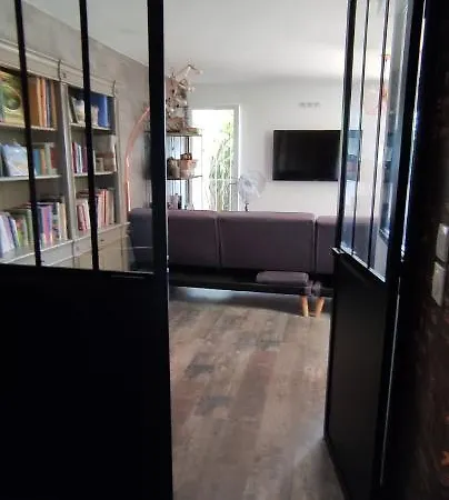 Holiday home Maison De A L'ayguade Classee 3 Etoiles, Climatisee,3mn A Pied Et Restos ,5mn Aeroport, 10mn Gare