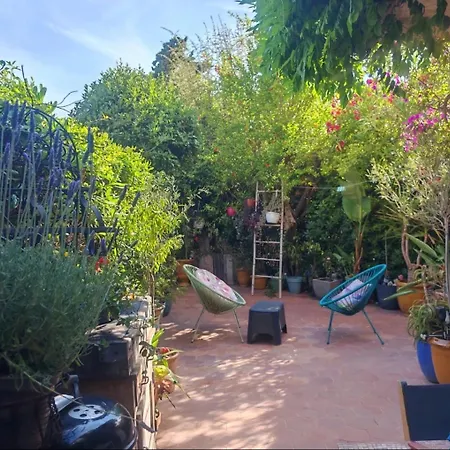 Maison De A L'ayguade Classee 3 Etoiles, Climatisee,3mn A Pied Et Restos ,5mn Aeroport, 10mn Gare Hyeres