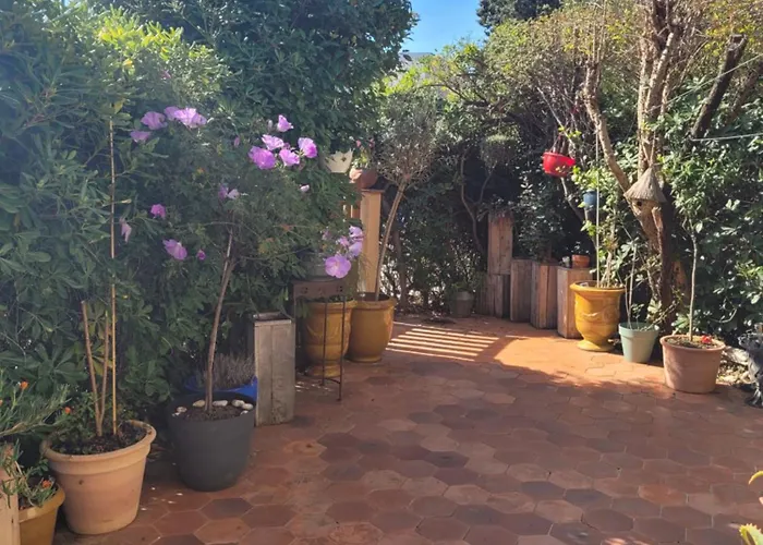 Tatil Evi Maison De A L'ayguade Classee 3 Etoiles, Climatisee,3mn A Pied Et Restos ,5mn Aeroport, 10mn Gare Hyères